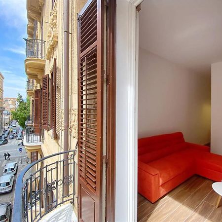 Solemar Sicilia - Palazzo Pirrotta Apartment Palermo Exterior photo